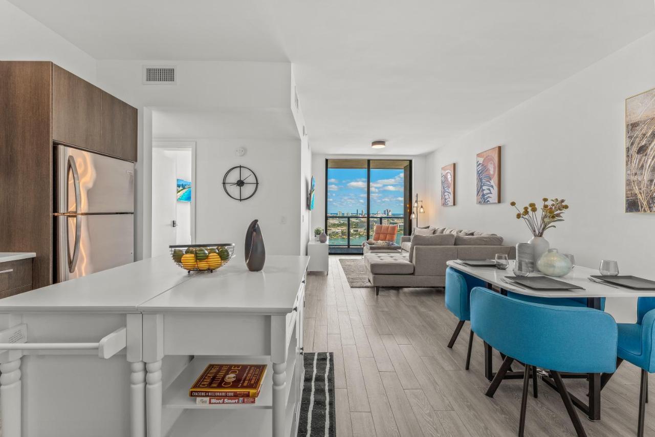Tr Miami 2 Bedroom, 1 Bedroom, And Studio Condos With Balconies Экстерьер фото