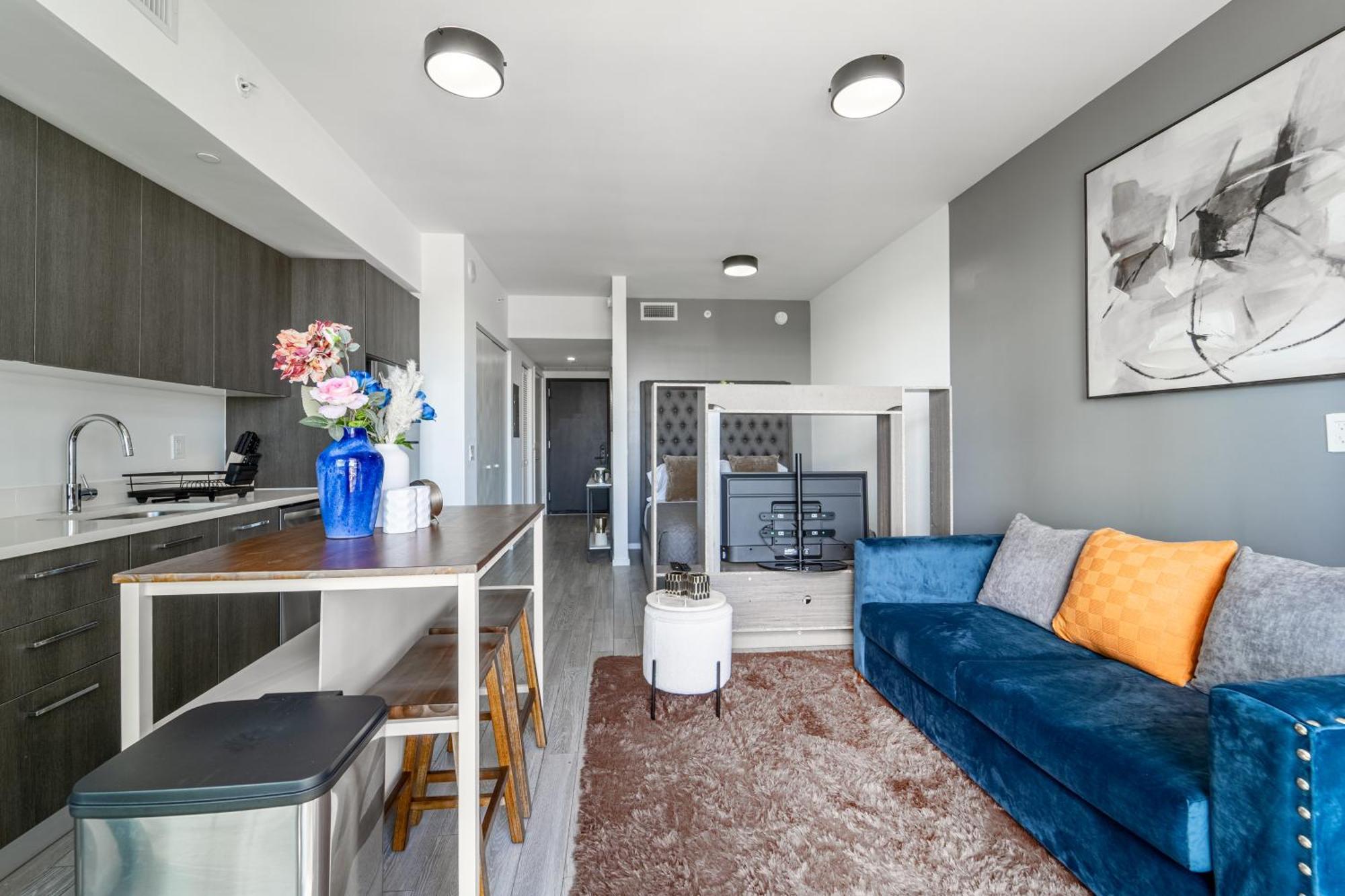 Tr Miami 2 Bedroom, 1 Bedroom, And Studio Condos With Balconies Экстерьер фото