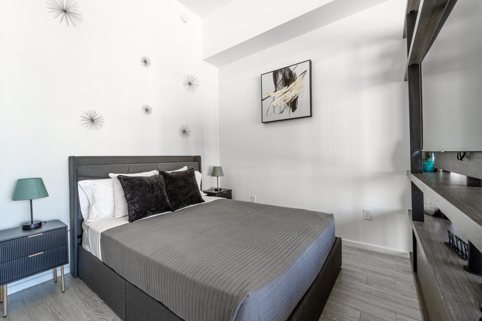 Tr Miami 2 Bedroom, 1 Bedroom, And Studio Condos With Balconies Экстерьер фото