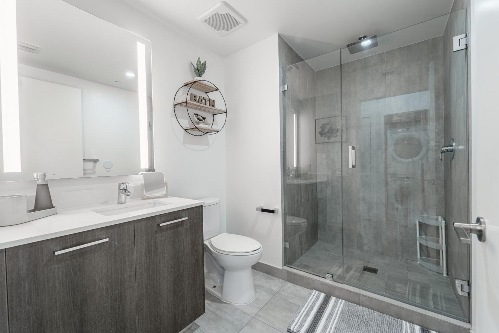 Tr Miami 2 Bedroom, 1 Bedroom, And Studio Condos With Balconies Экстерьер фото