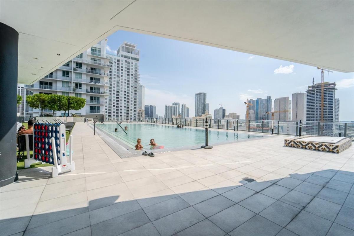 Tr Miami 2 Bedroom, 1 Bedroom, And Studio Condos With Balconies Экстерьер фото